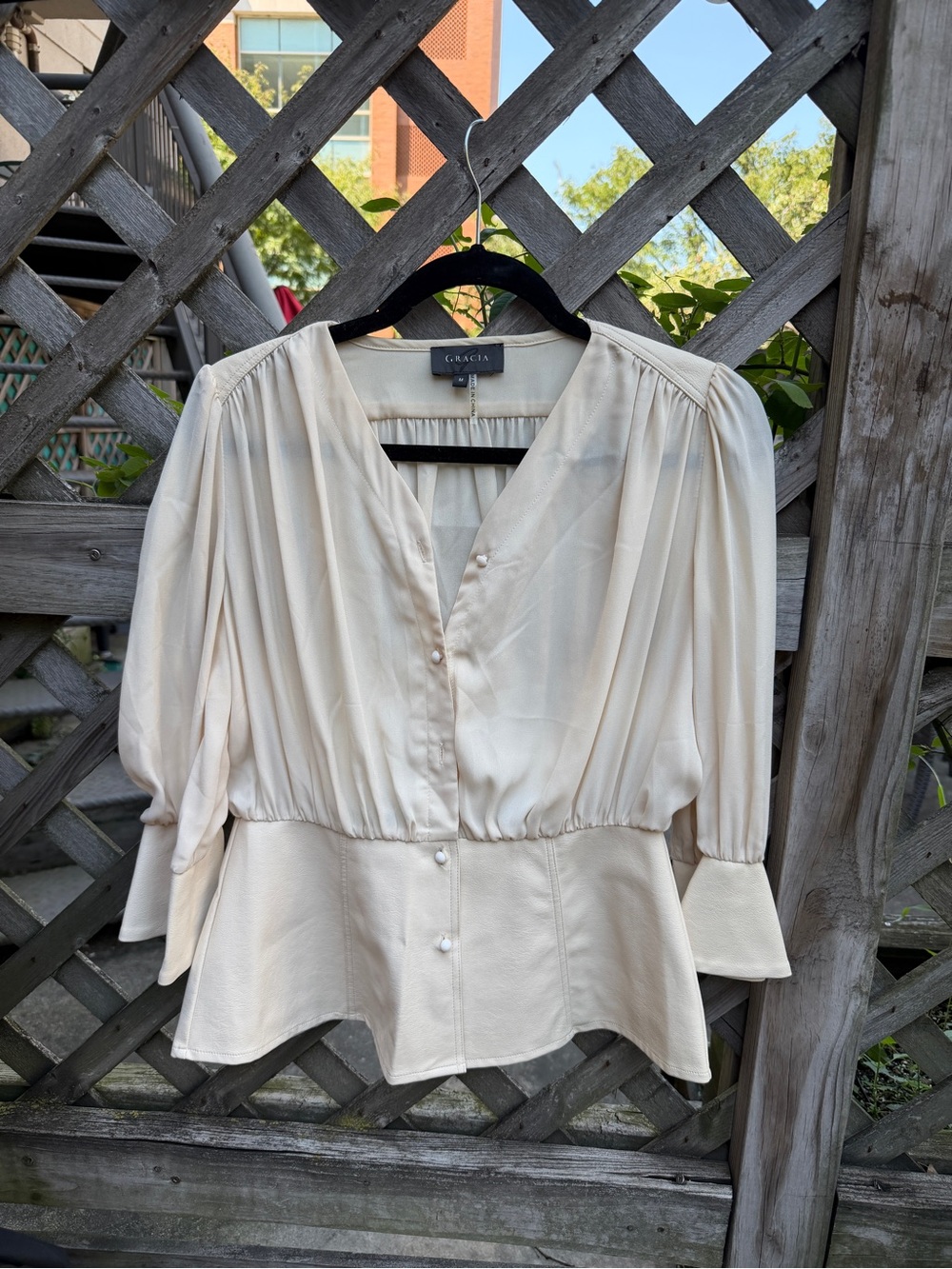 Gracia Cream Button-Front Peplum Blouse with Gathered Sleeves